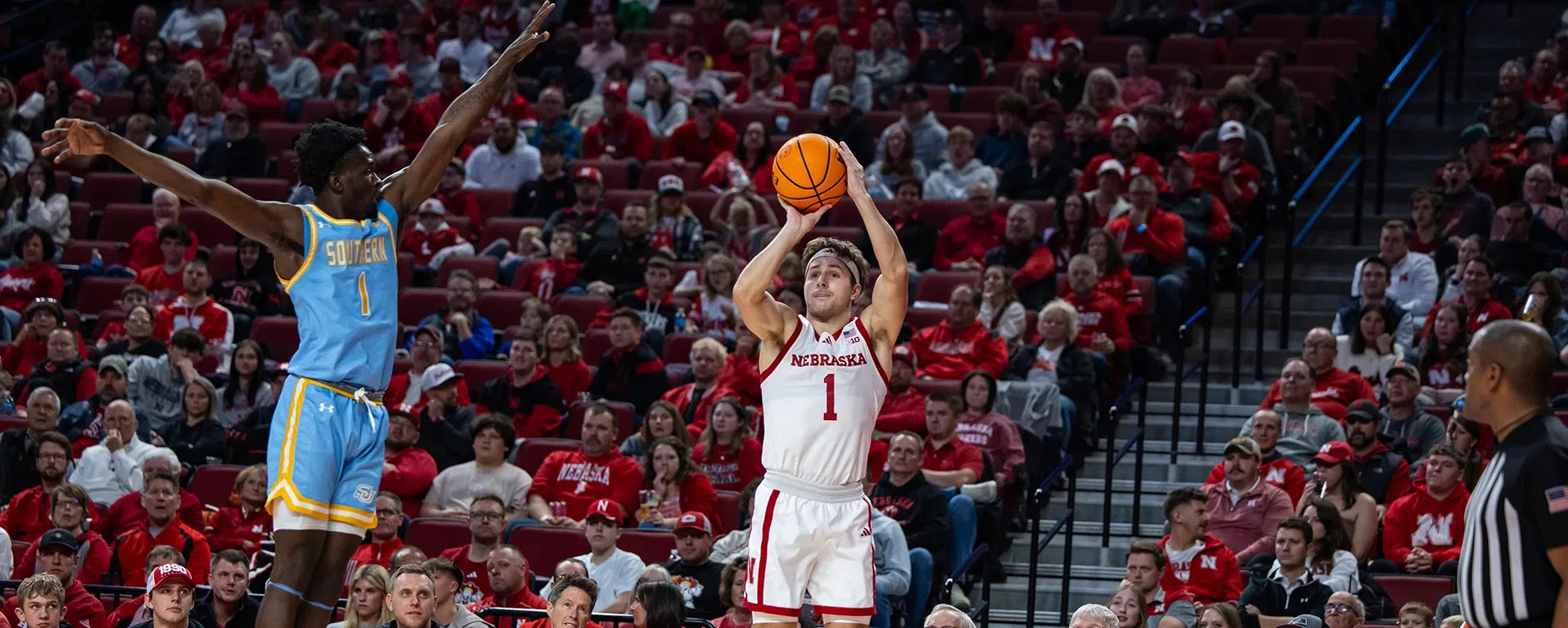 Huskers Host No. 15 UCLA Saturday Afternoon