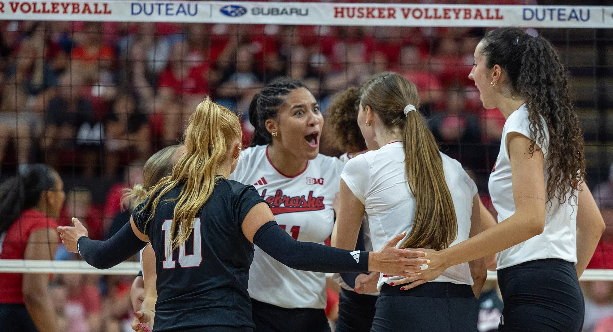 VB Preview: Alumni Match