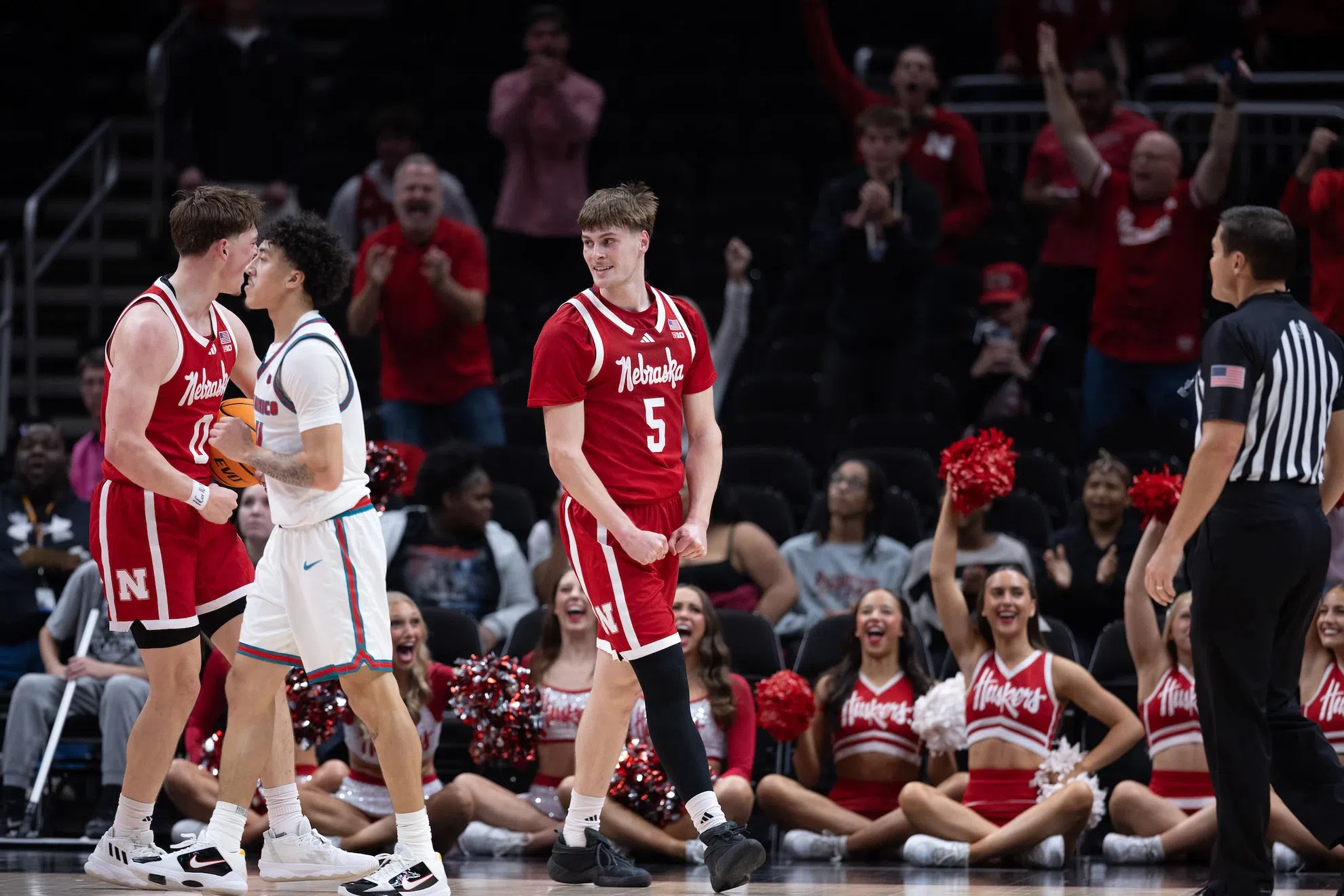 Huskers Battle Wildcats in Hall of Fame Title Tilt