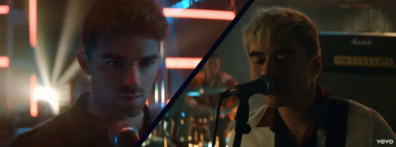 WATCH: The Chainsmokers & 5SOS Battle It Out In 'Who Do You Love'