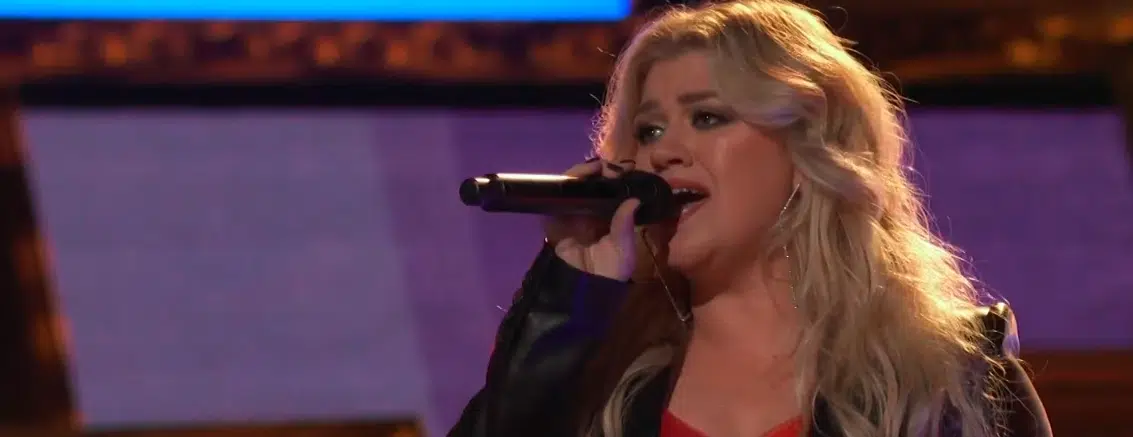 Kelly Clarkson Appendix Removed