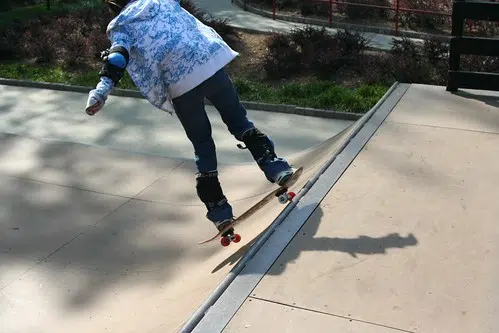 Get In On Free Skateboard Lessons This Summer