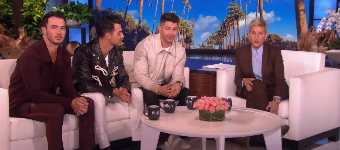 Jonas Brothers and Ellen Scare Fans