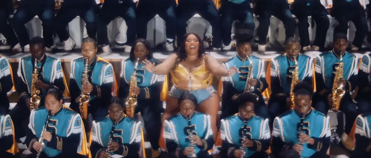 (Music Video) Lizzo - Good As Hell 