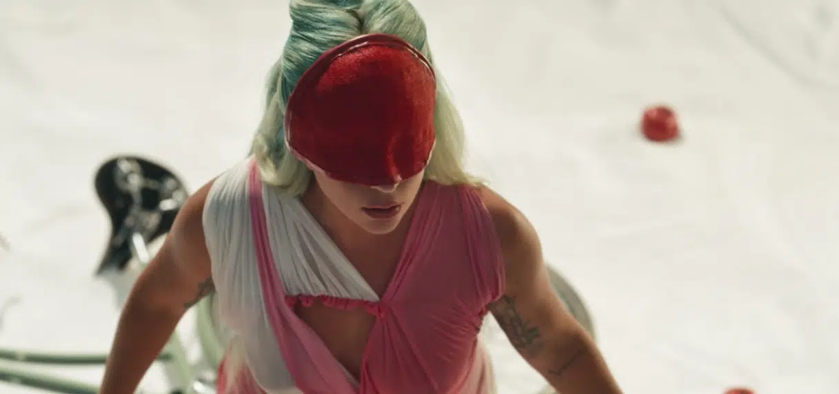 (Short Film) Lady Gaga - 911