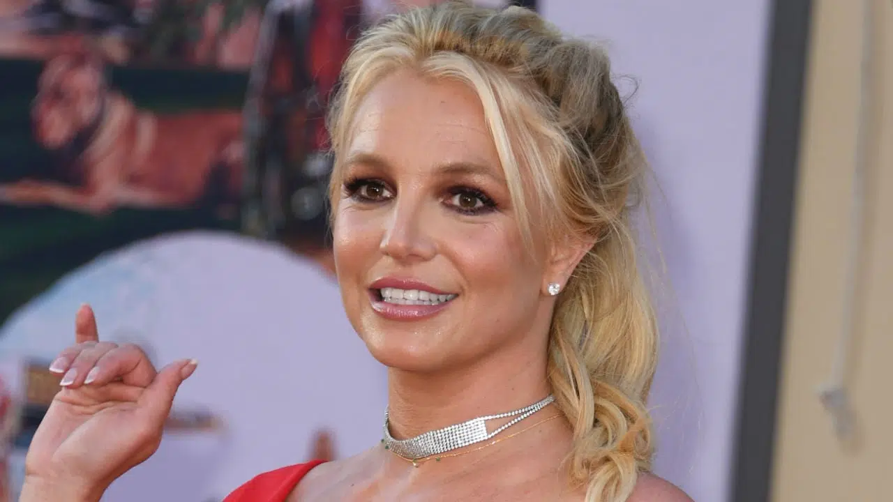 Britney Spears Assures Fans She's 'Extremely Happy' and 'Totally Fine'