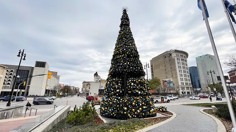 Check Out All That Goes Into Winnipeg City Hall's Christmas Tree
