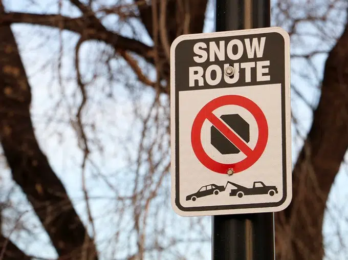 Winnipeg's Annual Snow Route Parking Ban Starts December 1st