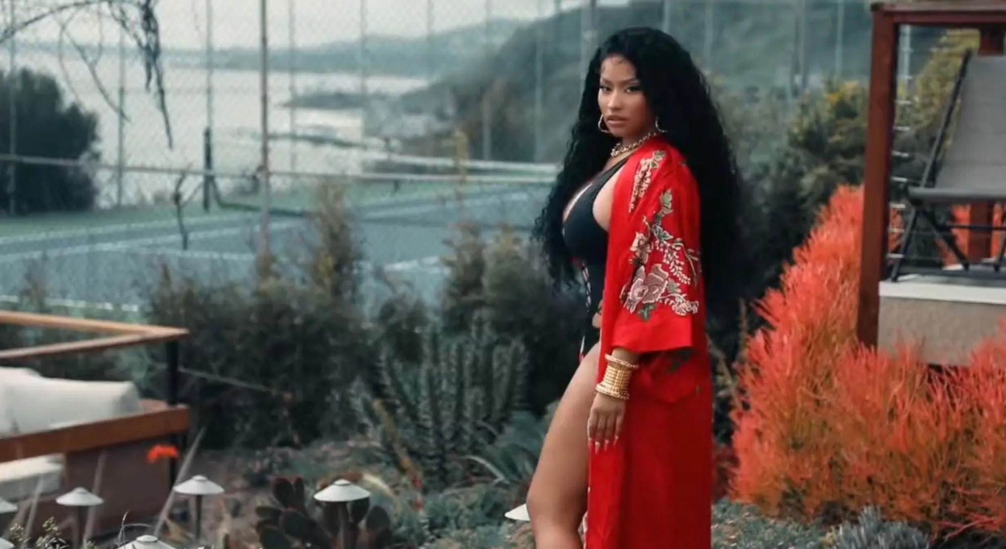 Nicki Minaj Teases New Music Video