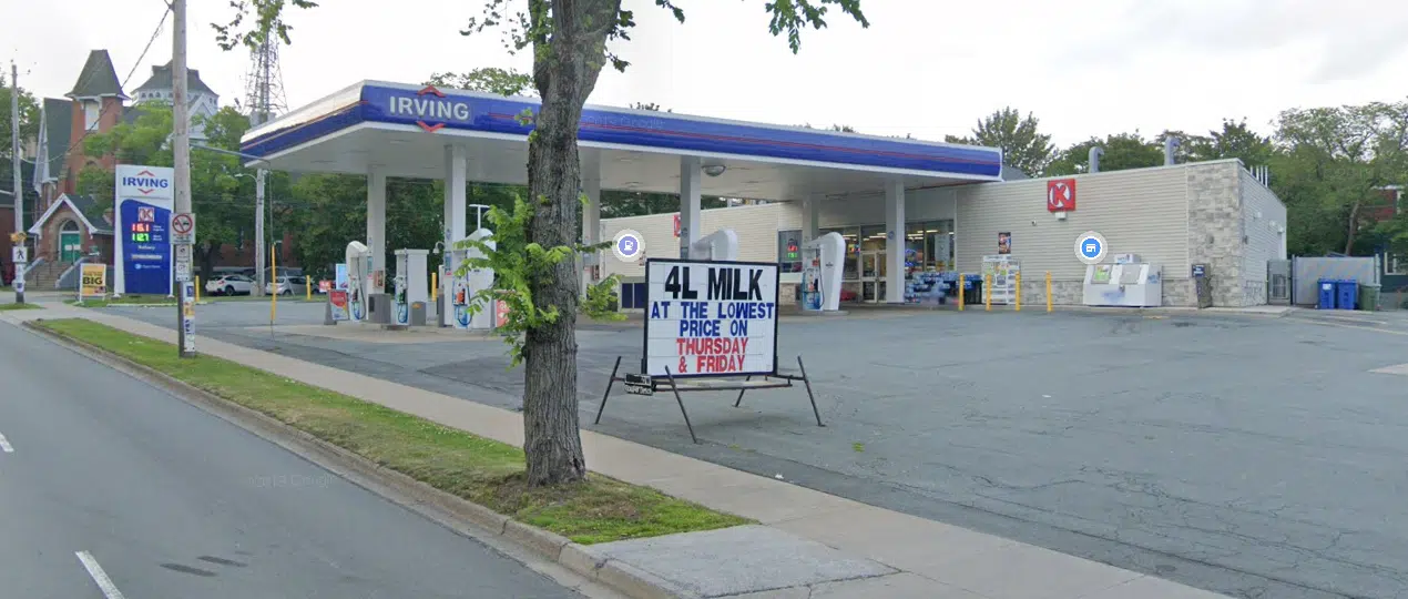 Halifax gas station clerk robbed at needle-point