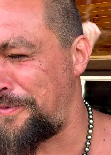 Jason Momoa Shaves His Head For The Ocean (VIDEO)