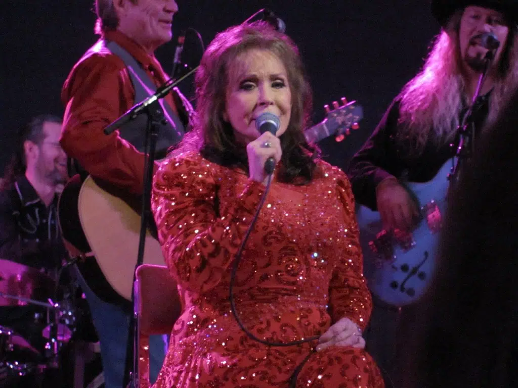 Here Are 10 Facts About Loretta Lynn's Remarkable Life