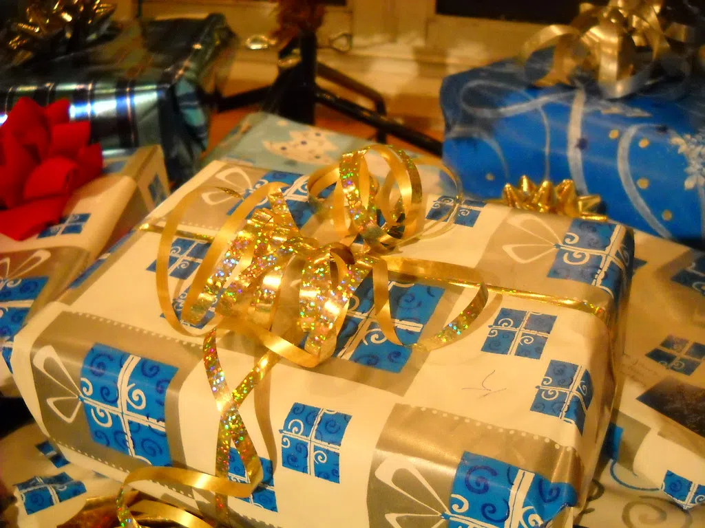 Giftwrap for Charity