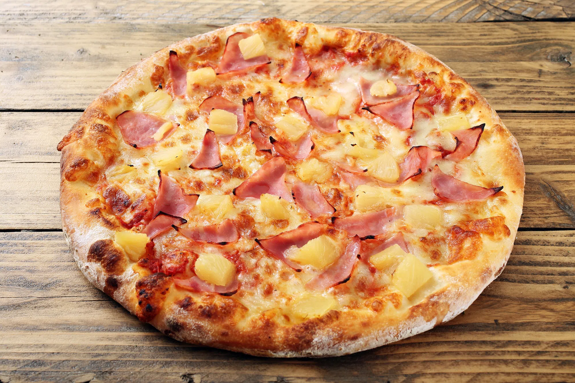 Would You Try Oranges on Pizza? It's A New Trend!