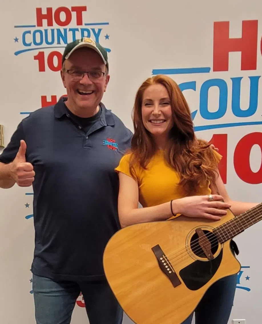 Kelsi Mayne Joined Ian In Studio for A Live Performance!