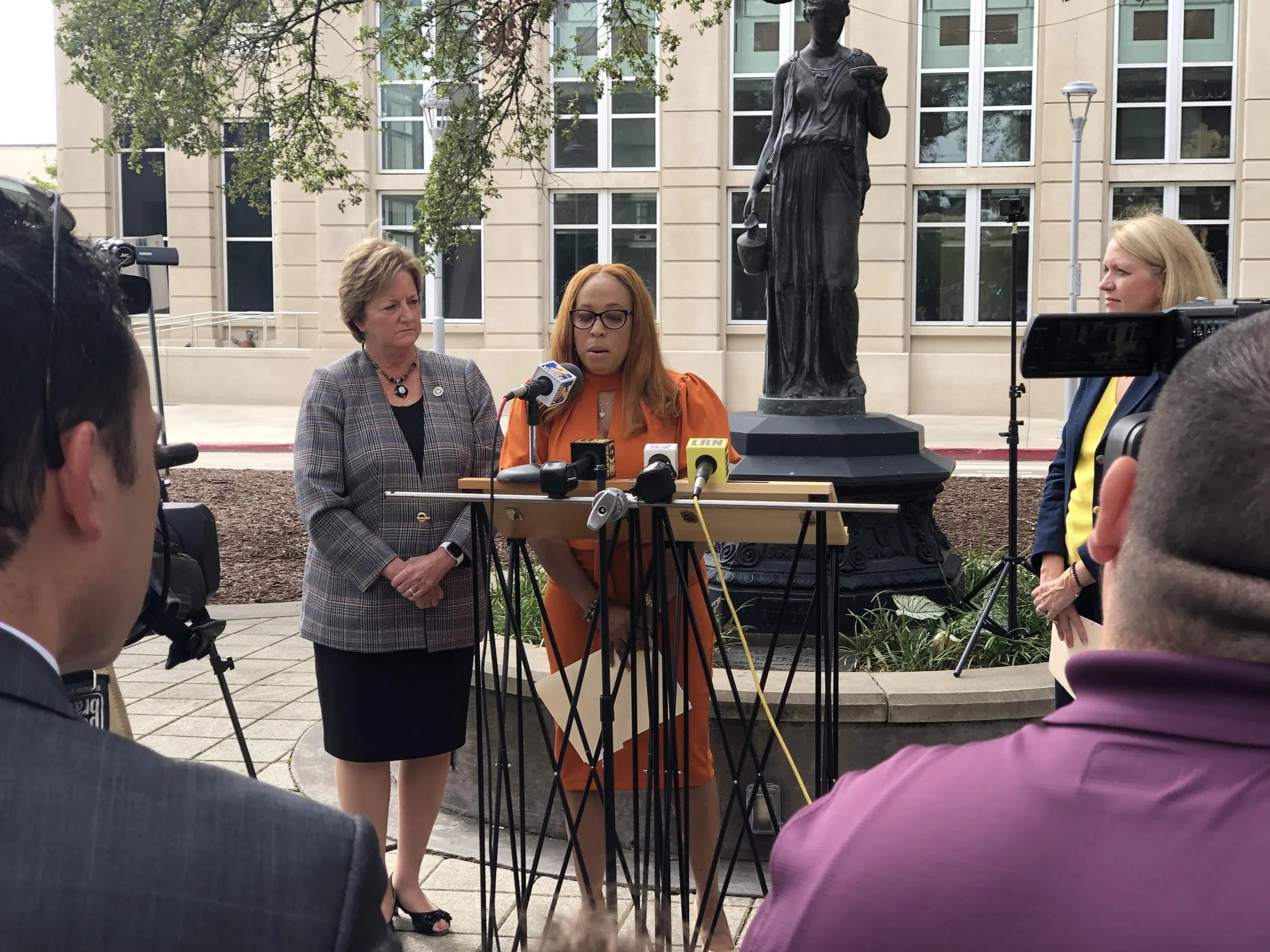 Governor Edwards’ former employee Juanita Washington is suing Edwards to get access to documents related to former Deputy Chief of Staff Johnny Anderson