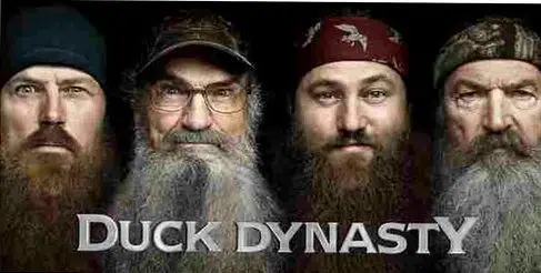 "Duck Dynasty" dad Phil Robertson dies at 79