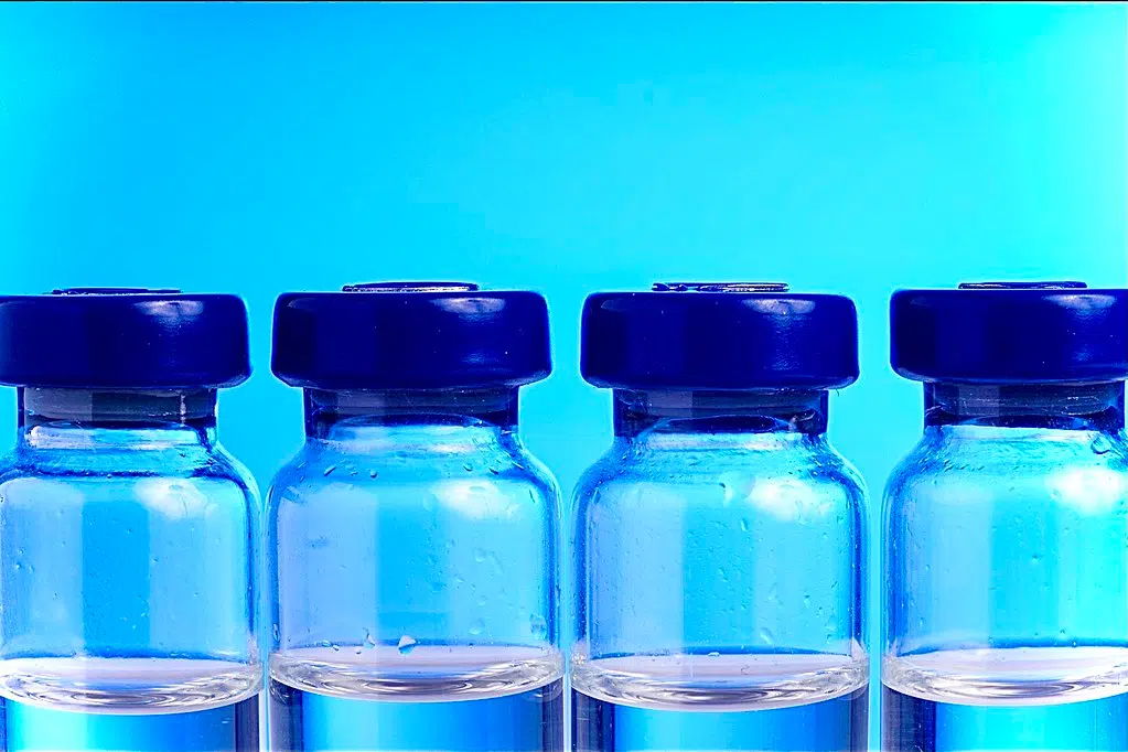 FDA advisory panel proposes shift towards annual COVID vaccines