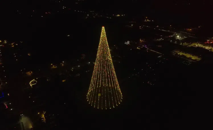 DeSoto Parish has the world's tallest Christmas Tree structure