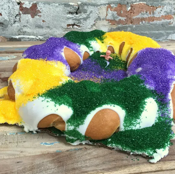 New Orleans Bittersweet Confections bakery robbed of seven king cakes with plastic babies inside