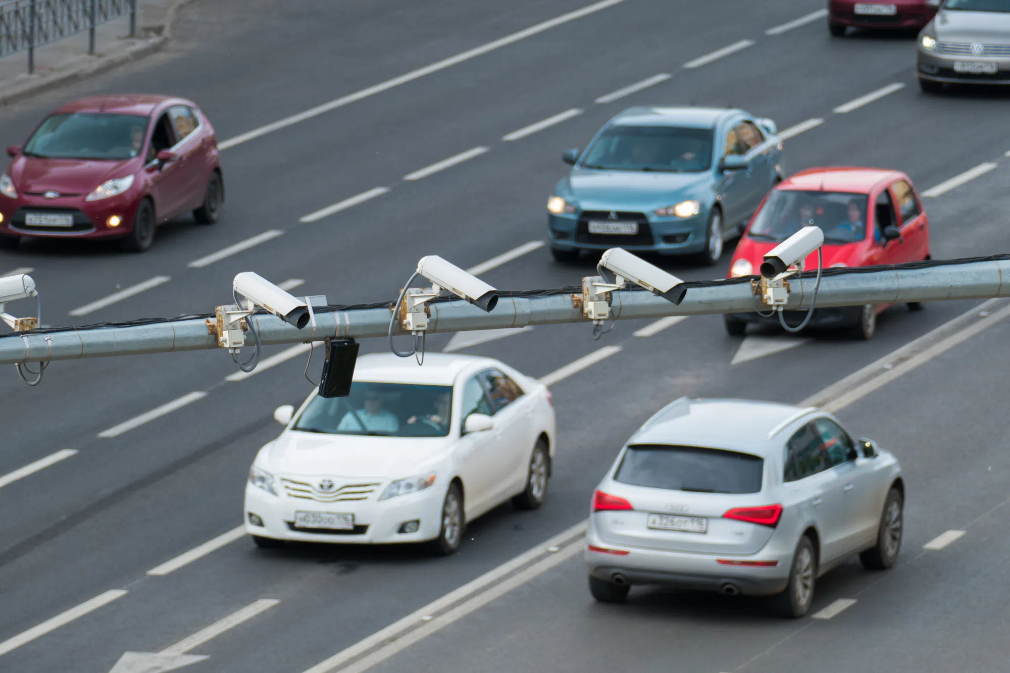 House Transportation Committee approves legislation requiring speed enforcement cameras to take photo of driver plus license plate