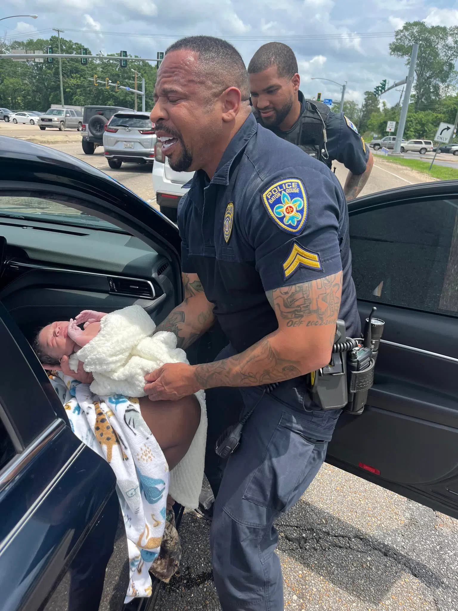 BRPD officer takes protect and "serve" to a new level by delivering a baby