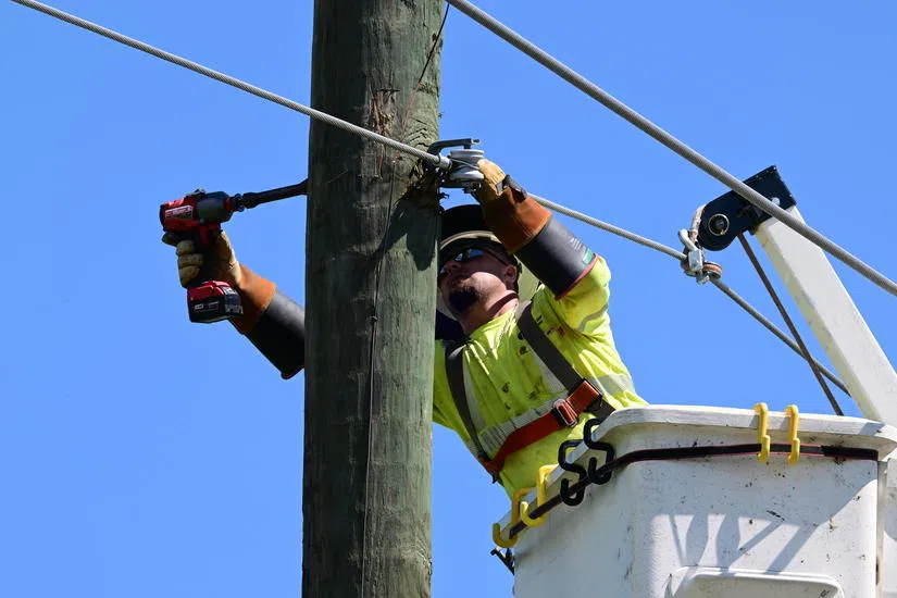 Entergy gives update on restoration progress