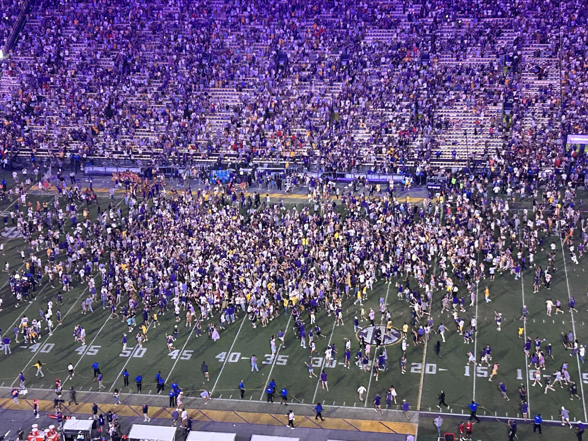 LSU's defense no longer a weakness in electrifying overtime win over Ole Miss