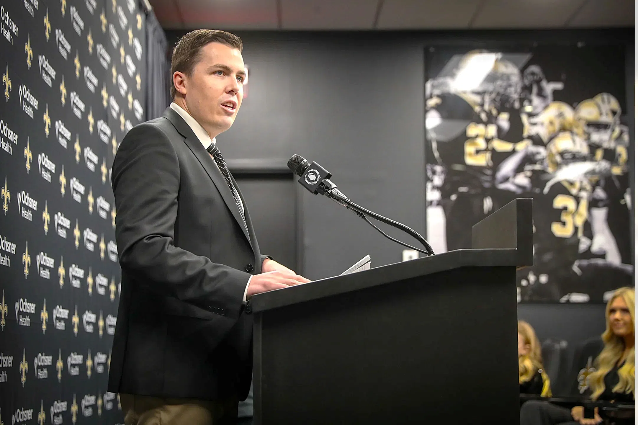 Kellen Moore introduced as Saints' 19th head coach in franchise history |  louisianaradionetwork.com