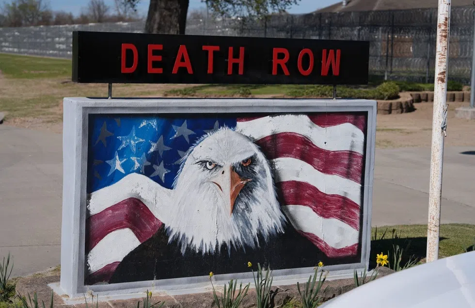 Reporters detail timeline of Jessie Hoffman execution
