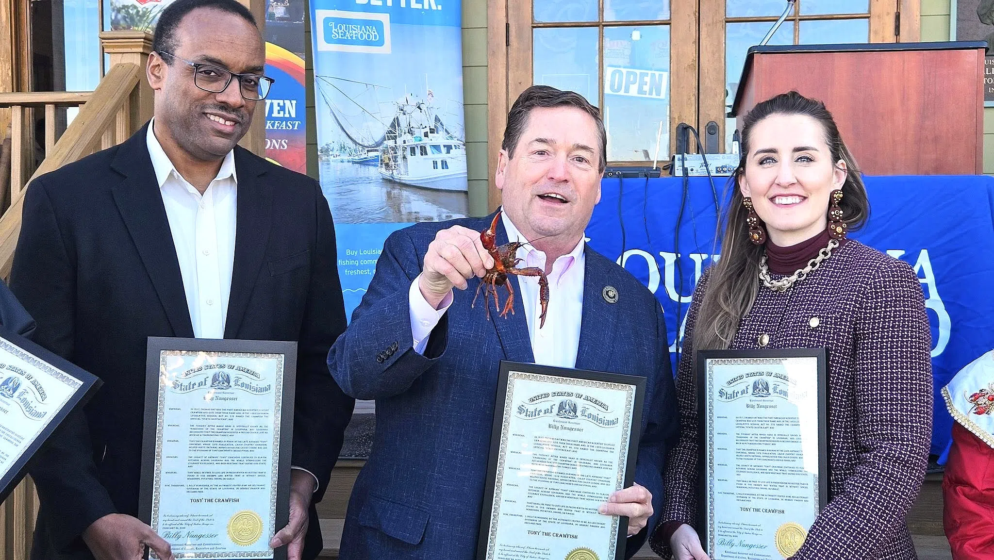 Louisiana Lt. Governor Billy Nungesser pardons "Tony the Crawfish" to kick off 2026 crawfish season
