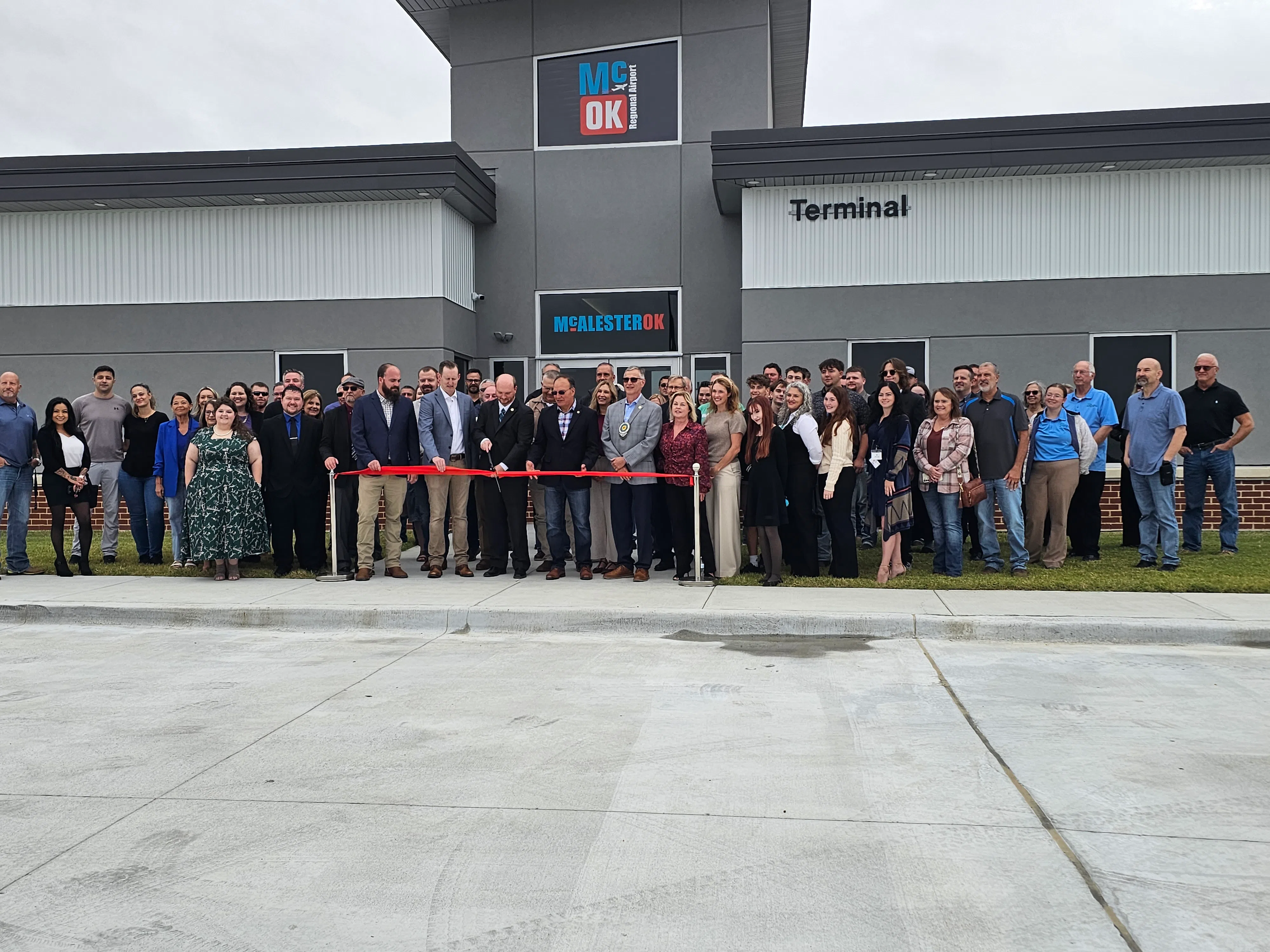 Grand opening ceremony held for new airport terminal