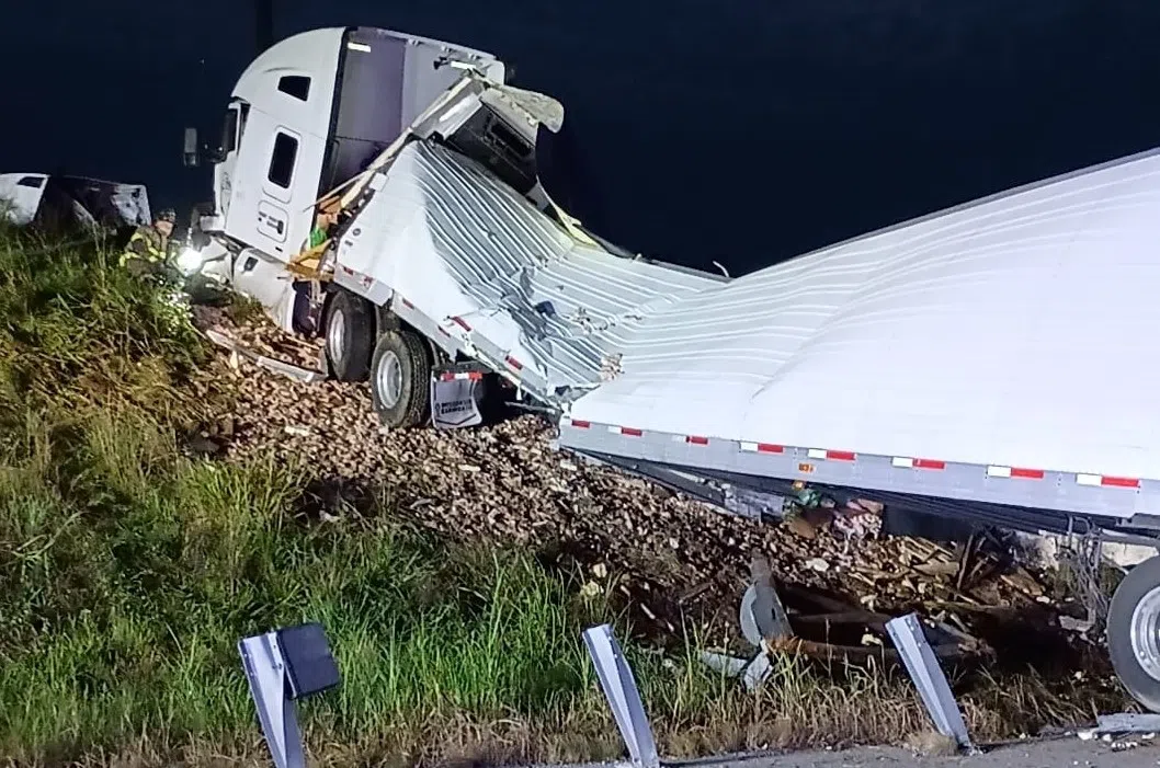 Early Friday Crash: Semi Leaves I-24 and Crashes to Country Club Road Leaving Piles of Unpackaged Refrigerated Chicken in its Wake