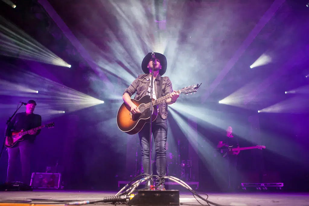Brett Kissel is Coming to Country Thunder