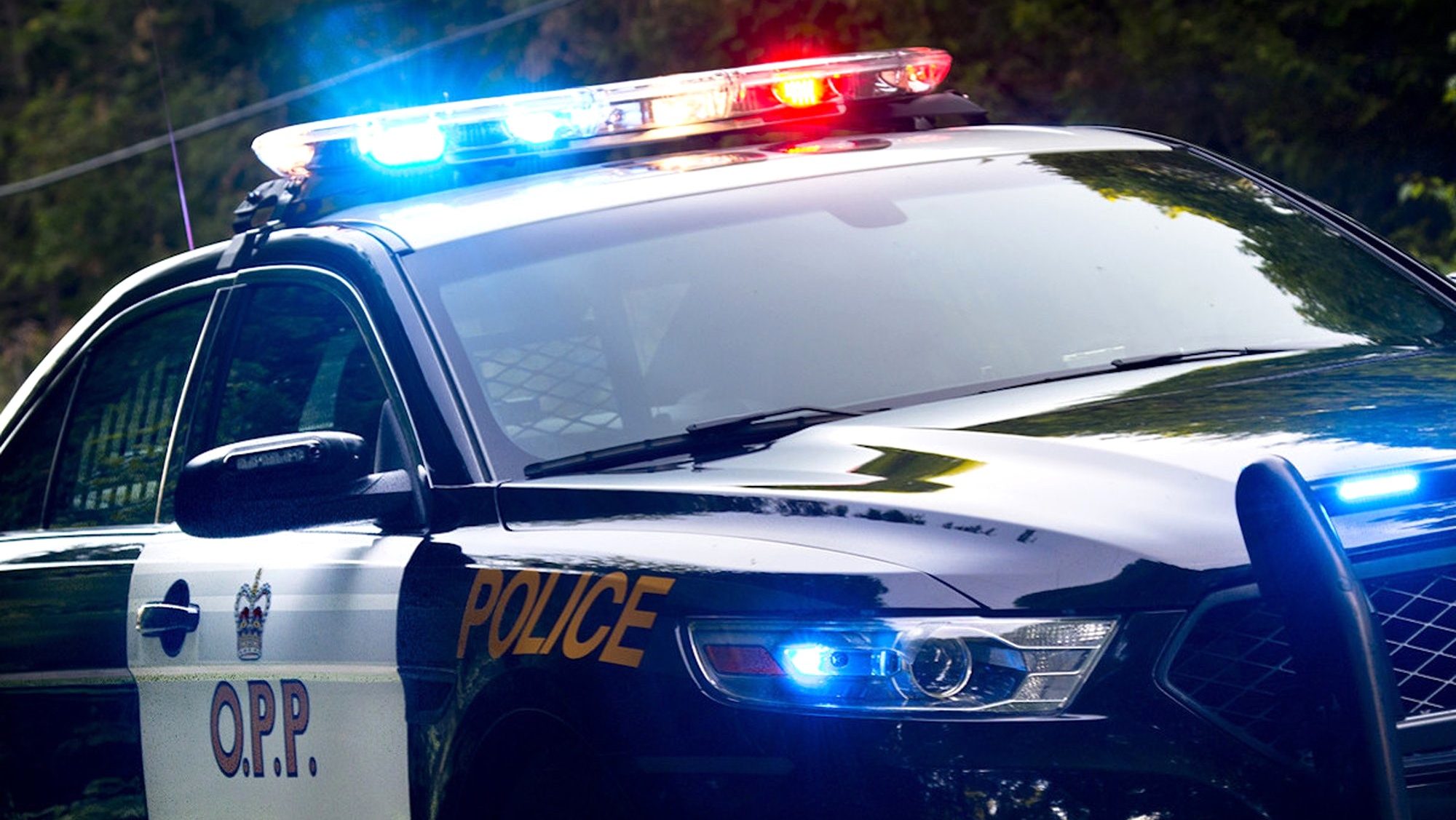 Cambridge mother killed, 2-year-old in critical condition after head-on crash