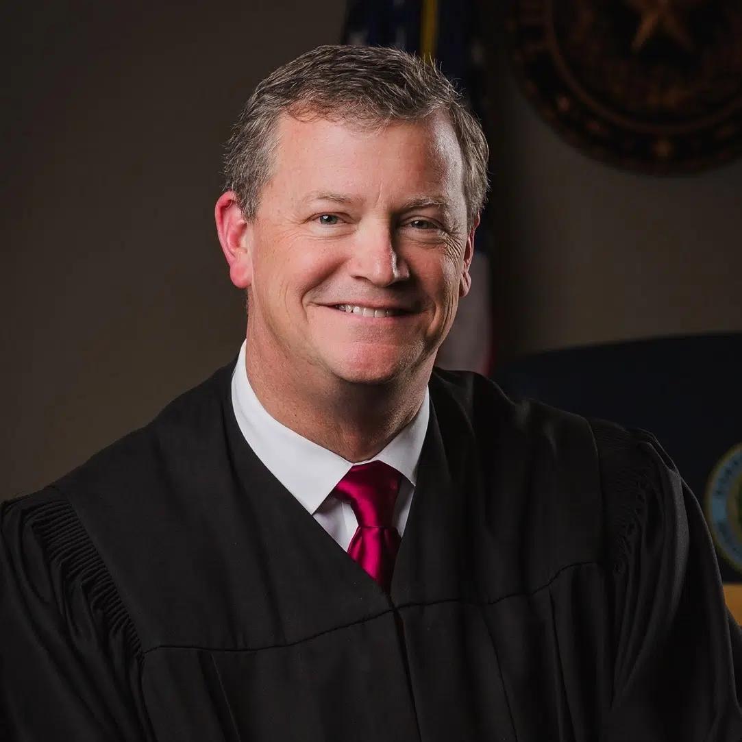 State district judge looks to return to bench for third term