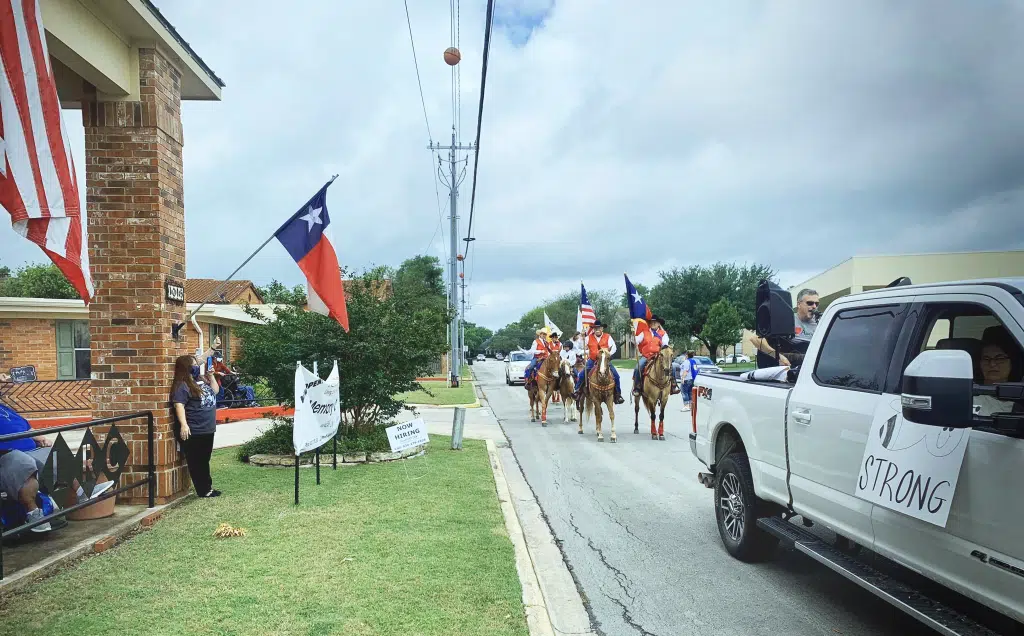 Dozens of float entries show up for nursing home, healthcare hero parade