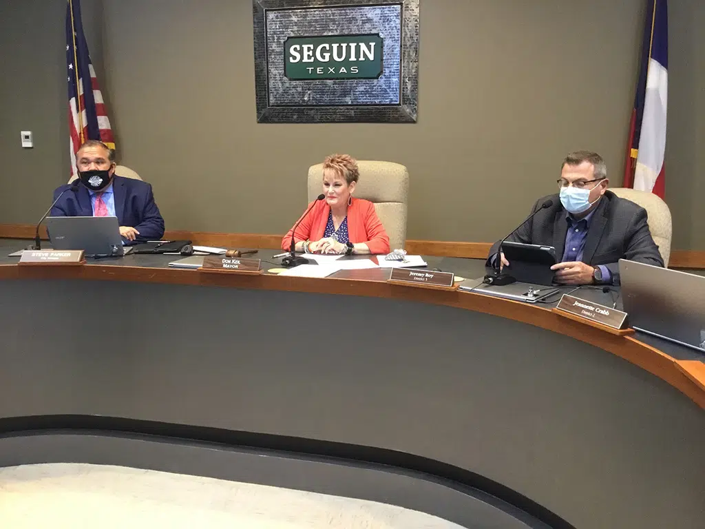 New mayor, council members take seats in Seguin