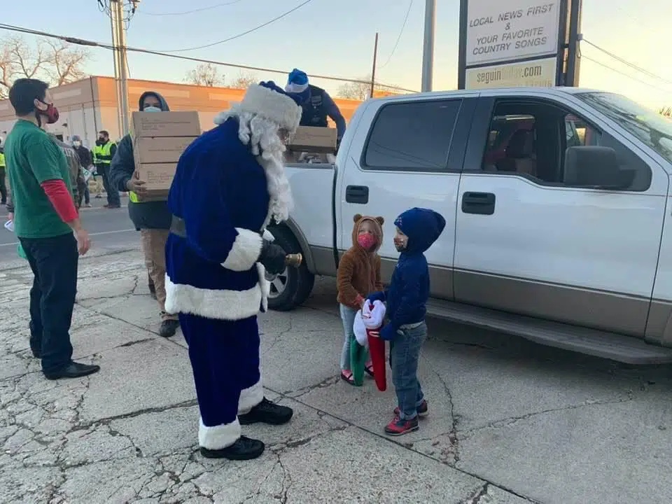 Volunteers needed for today’s final Blue Santa wrap session