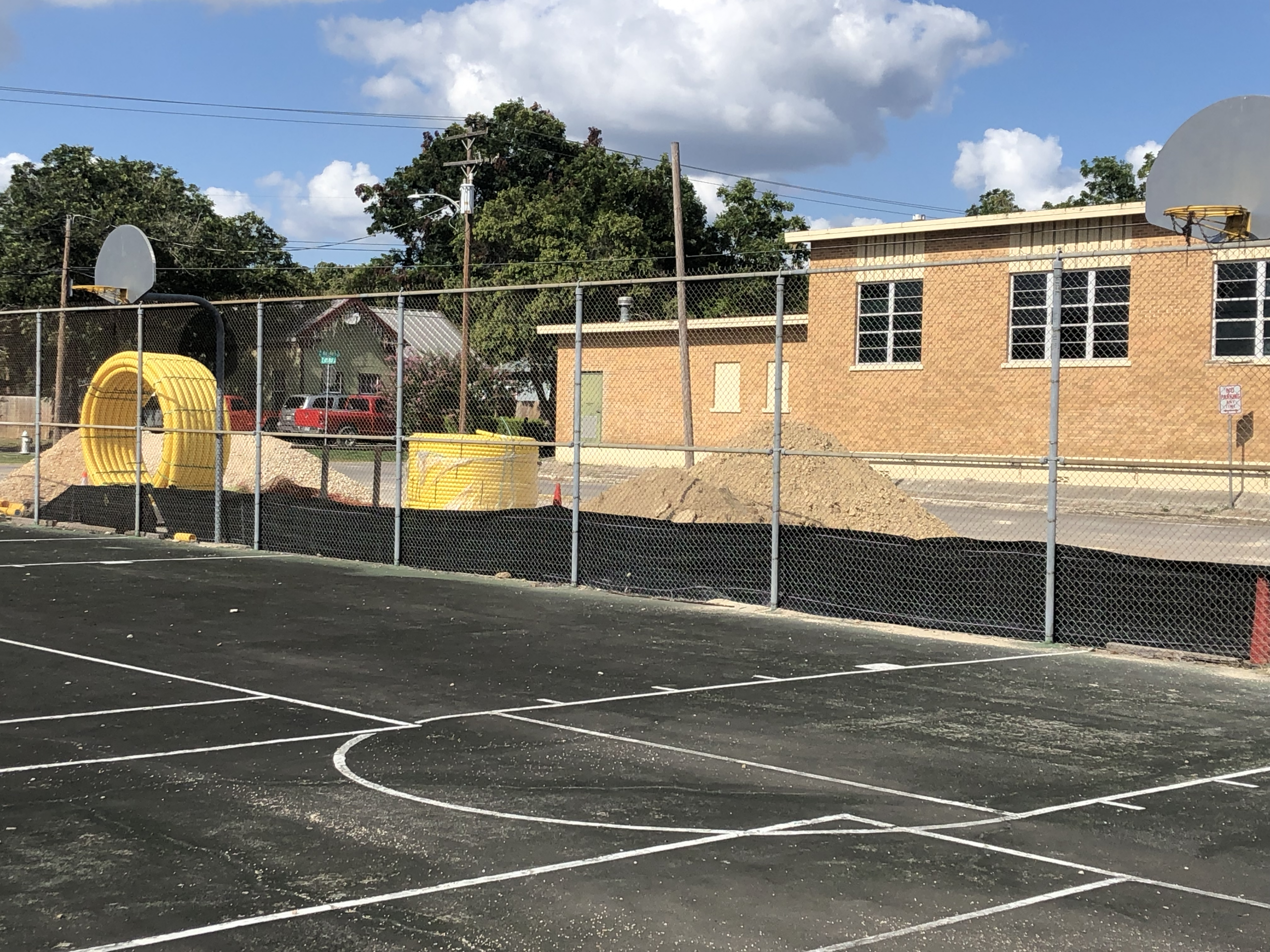 City announces plans for purchase of Seguin ISD properties