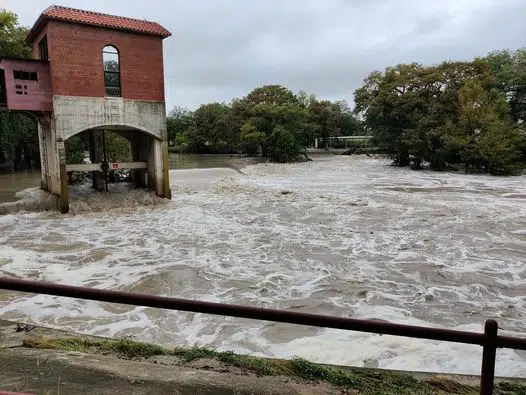 Flash flooding event sweeps across Guadalupe County