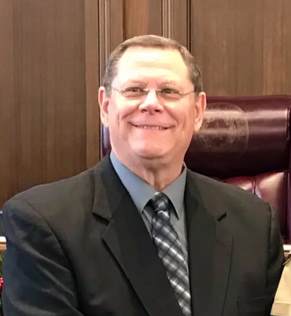 Local judge seeks re-election