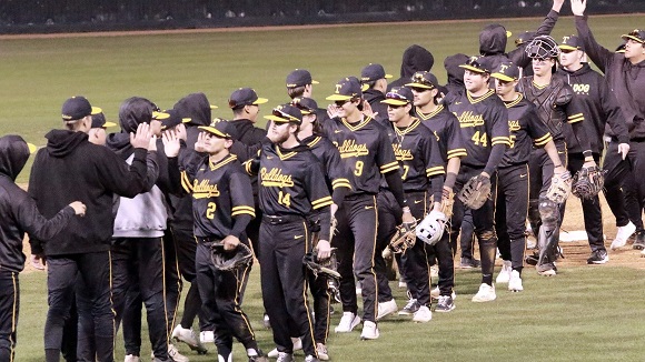 TLU win streak ends at 14, edged by UMHB 6-5
