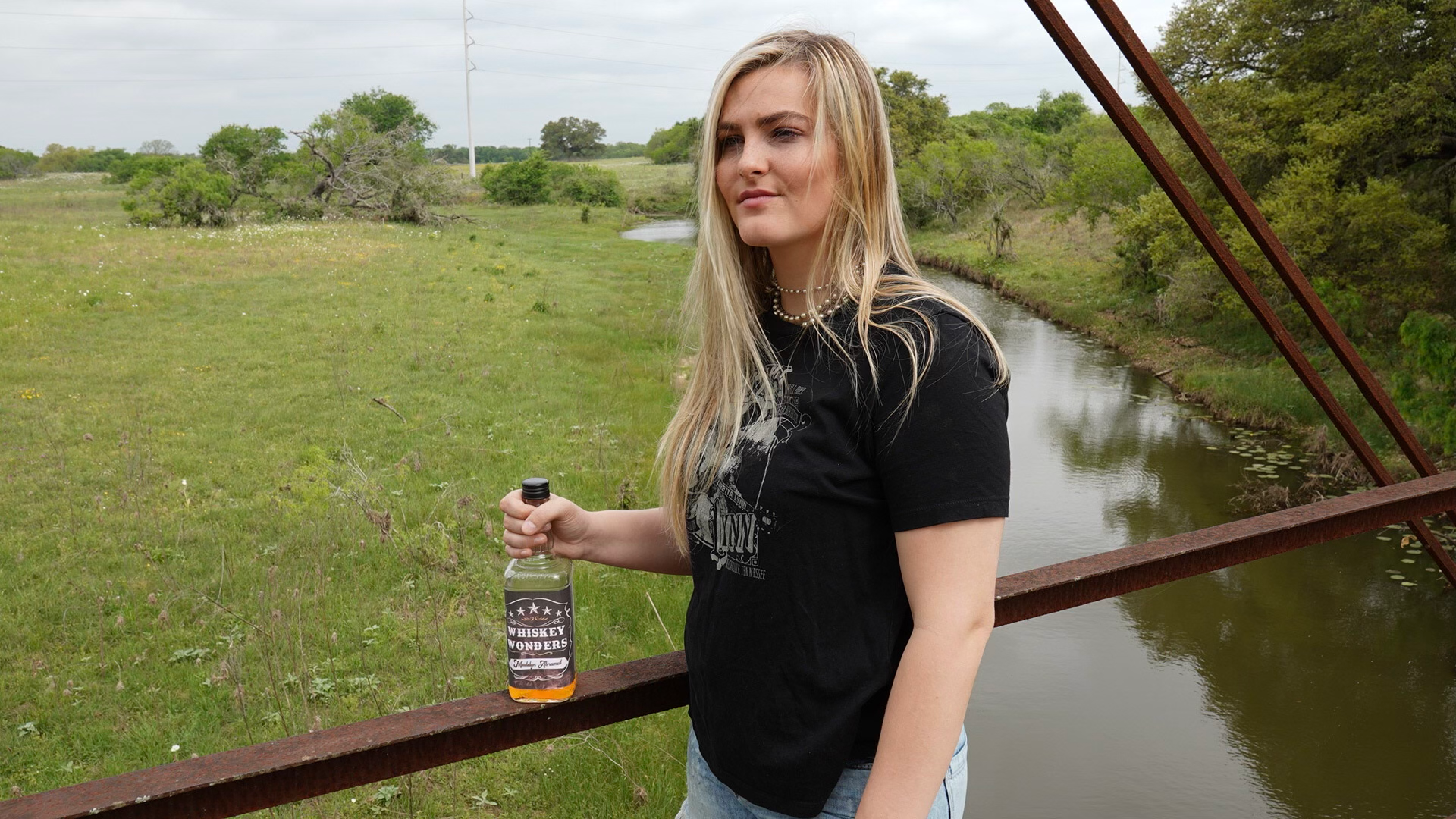 Seguin native to perform during Relay for Life cornhole fundraiser this weekend