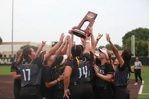 TLU softball opens D3 Women's College World Series vs. Berry College, gamesd to air on KWED