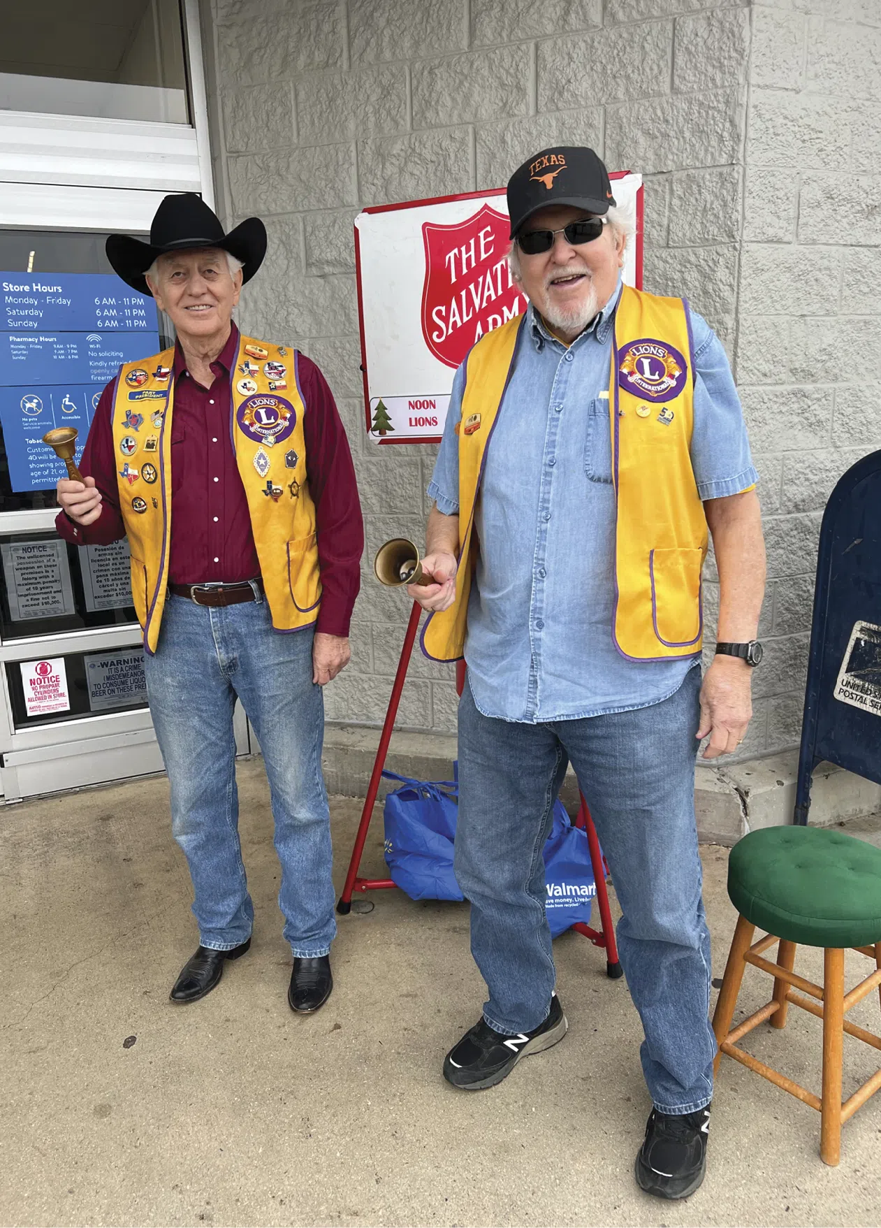 Volunteers enjoying their time spent at the kettle post