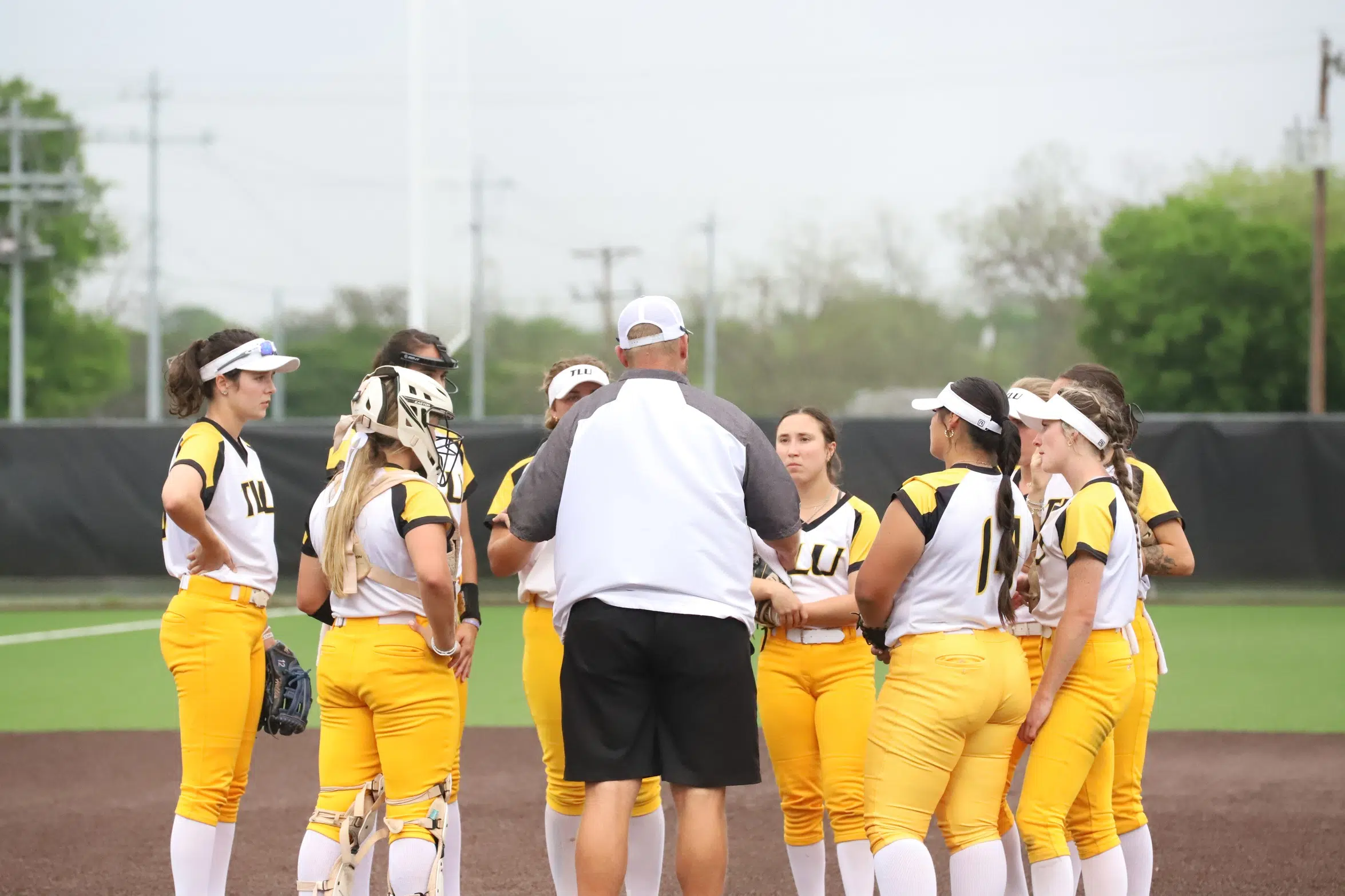 SOFTBALL -- Wilson Wins 400th at TLU; Bulldogs Pitching Staff Shines as TLU Sweeps Wellesley