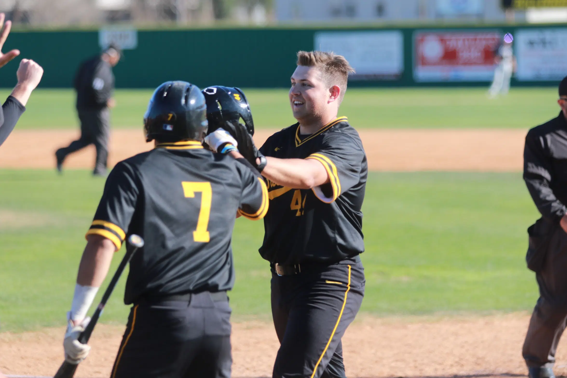 TLU Baseball Rallies to Win, 9-5, Over UMHB