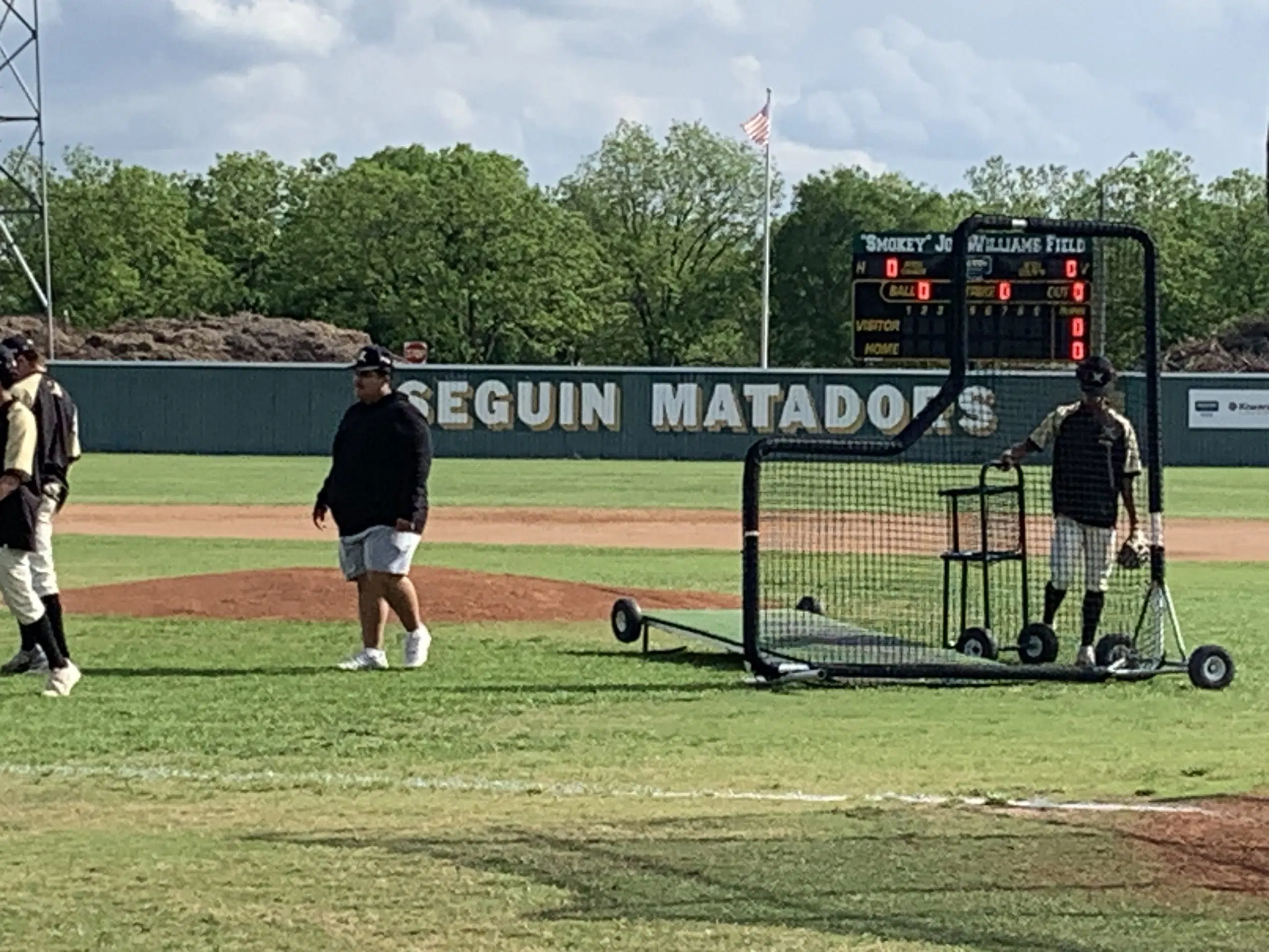 UPDATED: Matadors Jump on Veterans Memorial Early to Get Second District Victory, Plus Other Area High School Baseball and Softball Results