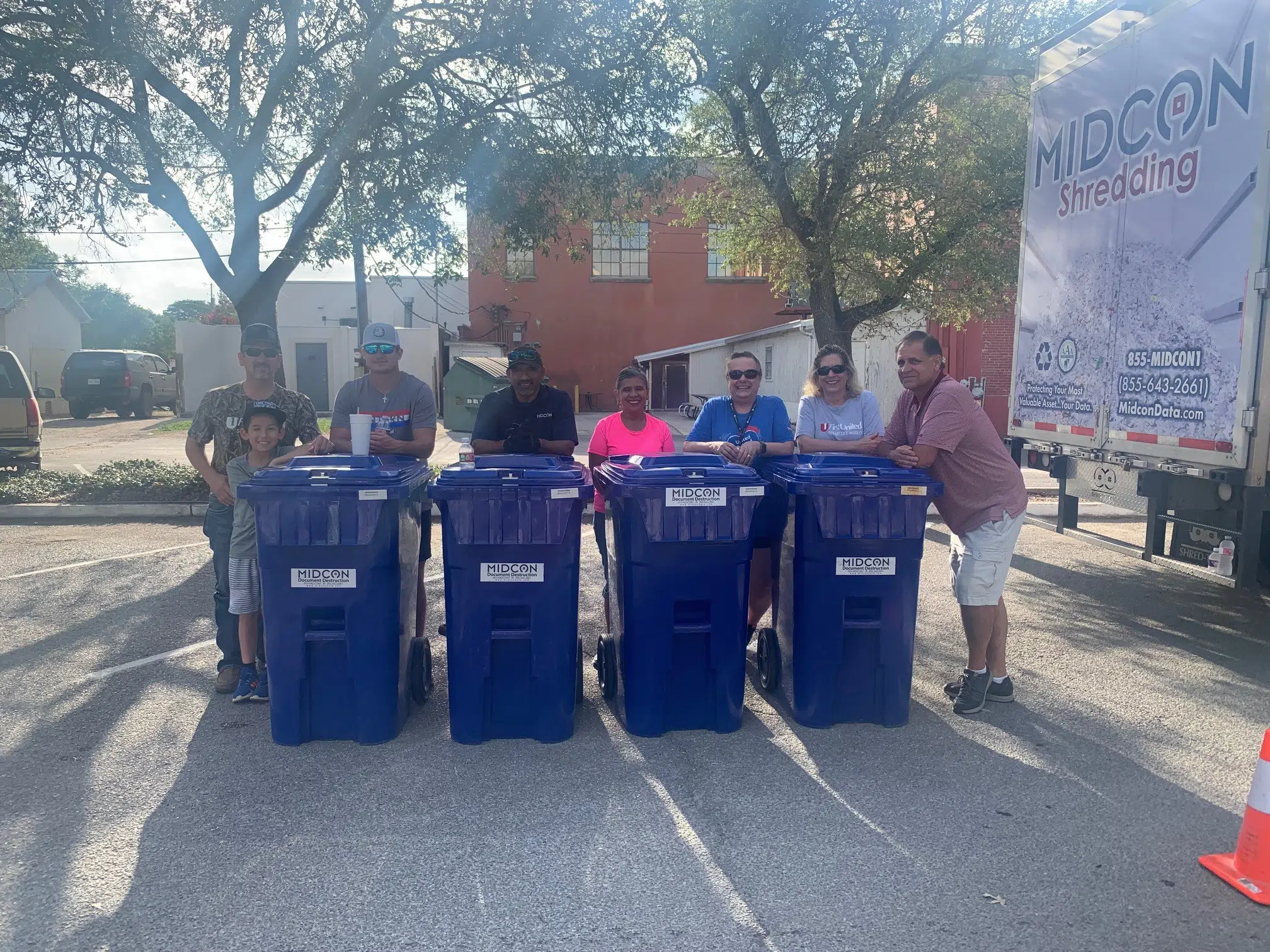 Local bank to shred your papers for FREE this weekend